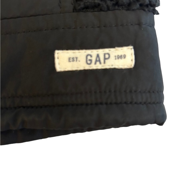 GAP Kids Girls Fuzzy Jacket size large (10-11) Black - Picture 4 of 8